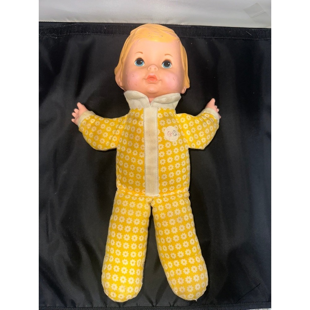 Vintage 1975 Fisher Price Lolly Doll 208 Yellow Daisy Floral Cloth Body Toy‎